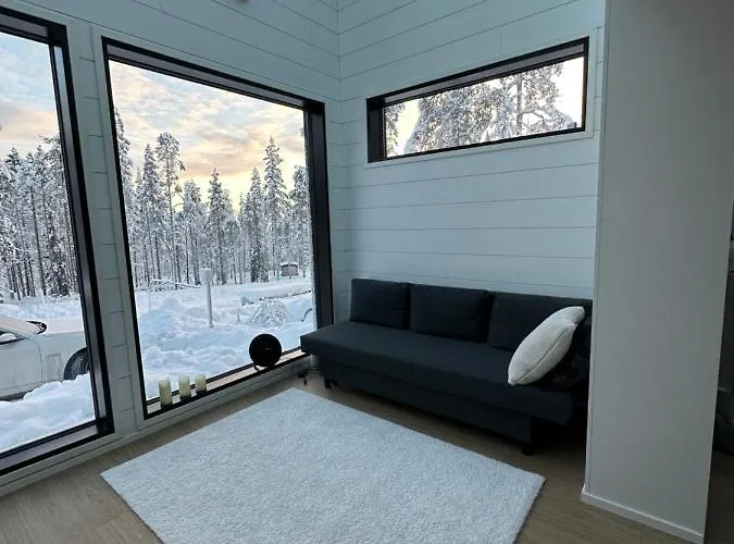 Levi Aurora Sky